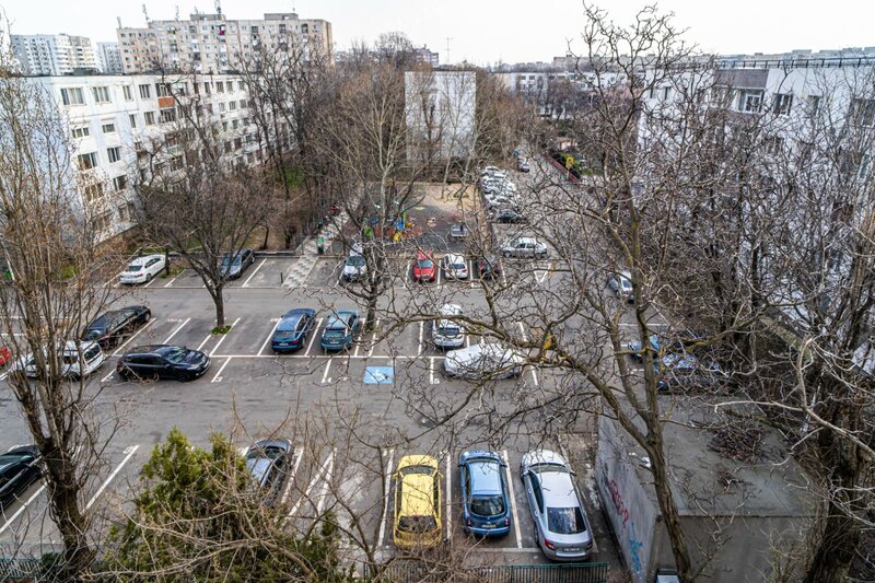 Drumul Taberei 2 camere, 38 mp, decomandat, 5/10, bloc reabilitat, metrou aproape
